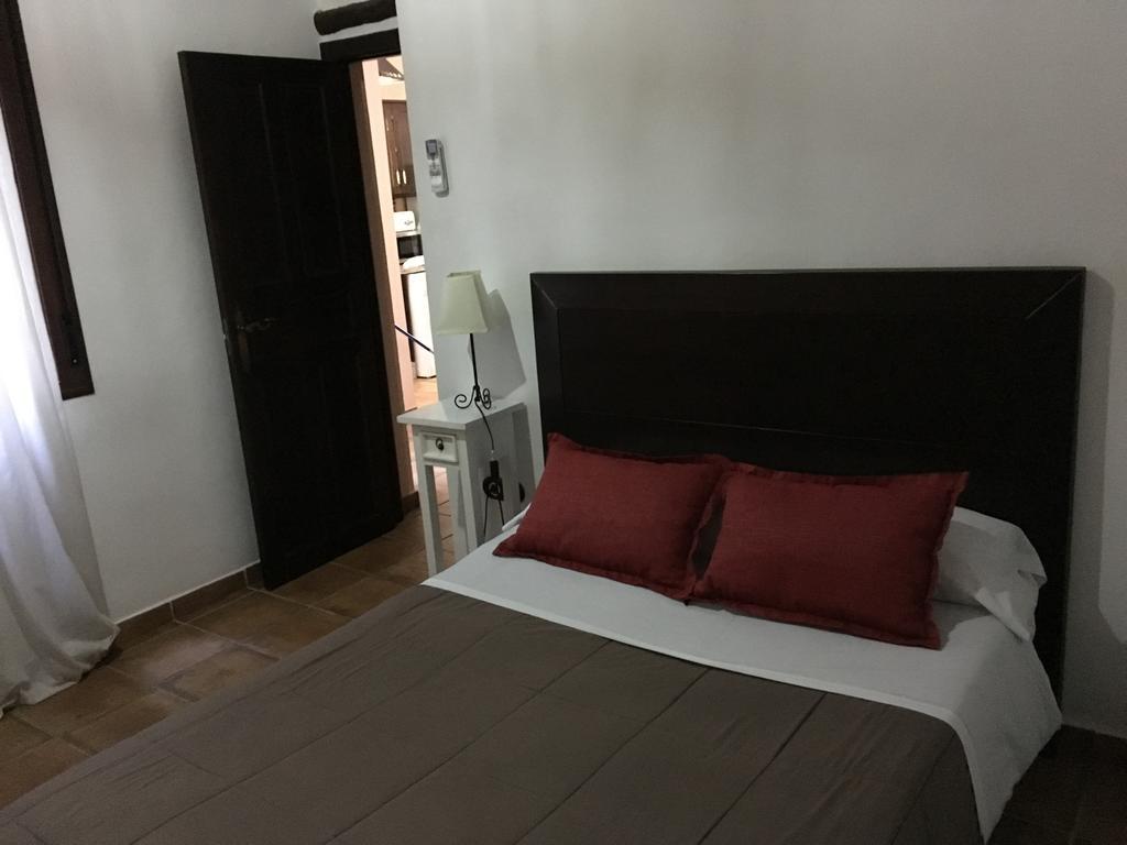 Apartamentos Victoria Bujalance Buitenkant foto
