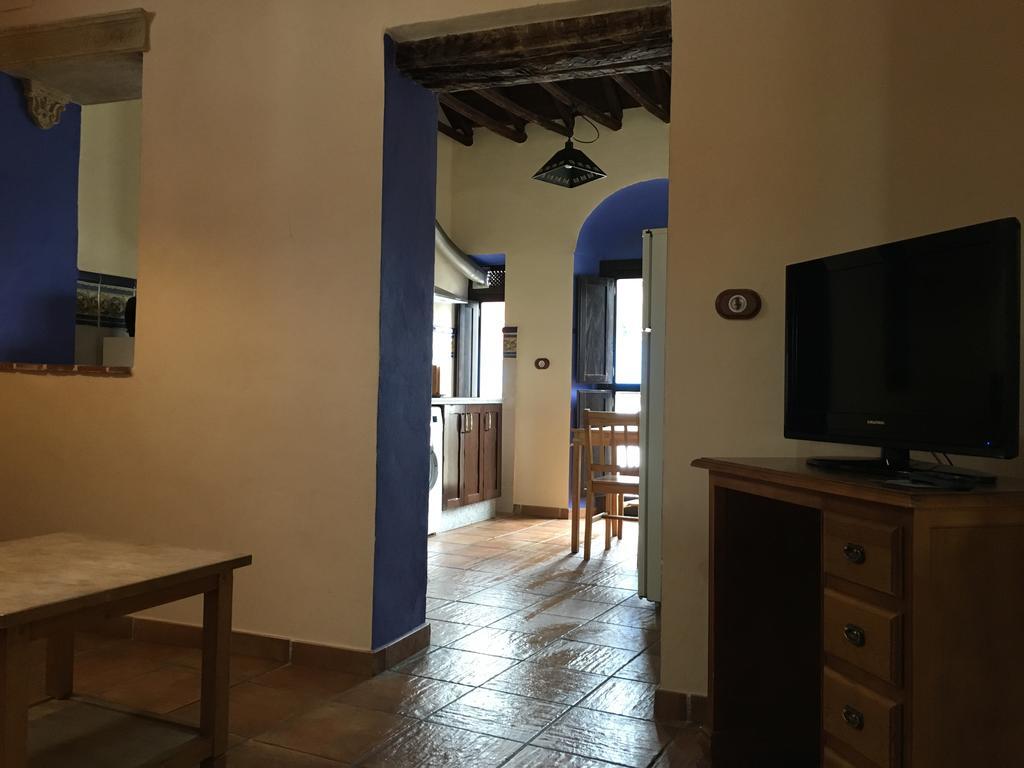 Apartamentos Victoria Bujalance Buitenkant foto