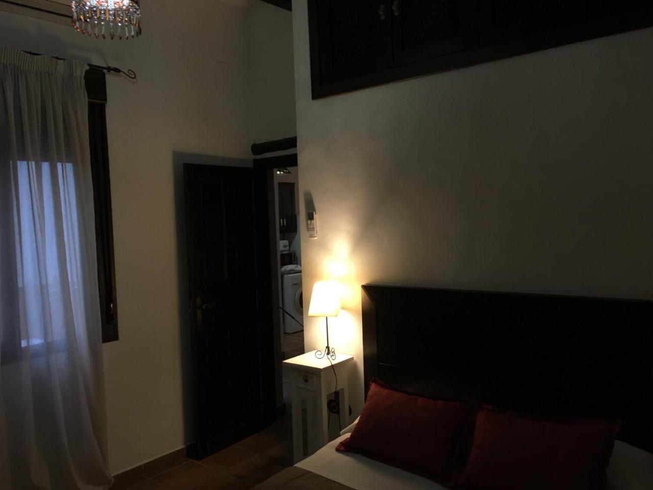 Apartamentos Victoria Bujalance Buitenkant foto